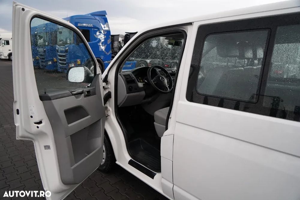 Volkswagen TRAFIC ITRANSPORTER / T5 / AUTOBUS / 9 LOCURI / IMPORTATII / AUTOBUZ / 9 LOCURI / 2022 / PRIMUL PROPRIETAR / REVIZAT - 20