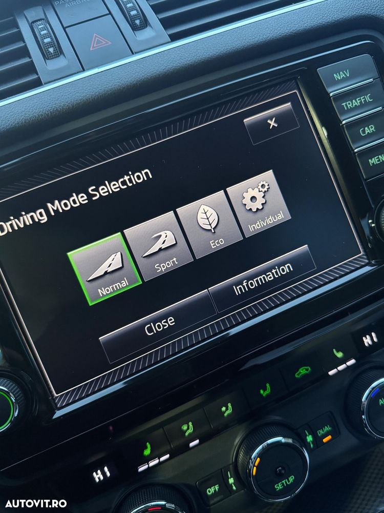 Skoda Octavia 2.0 TDI (Green tec) DSG RS - 19