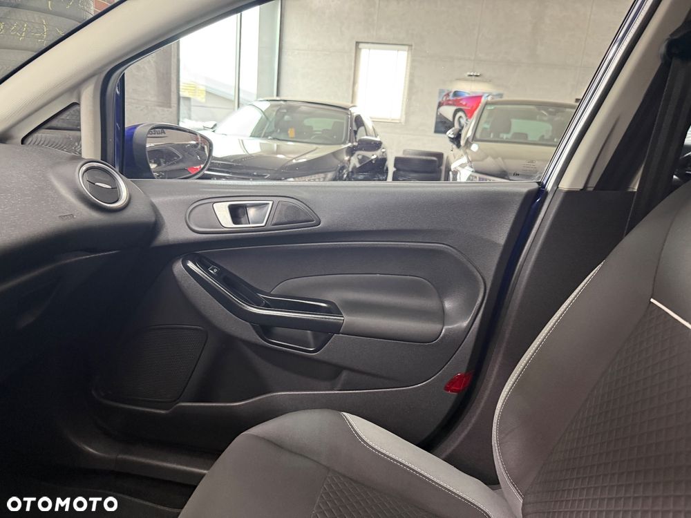 Ford Fiesta 1.25 SYNC Edition - 21