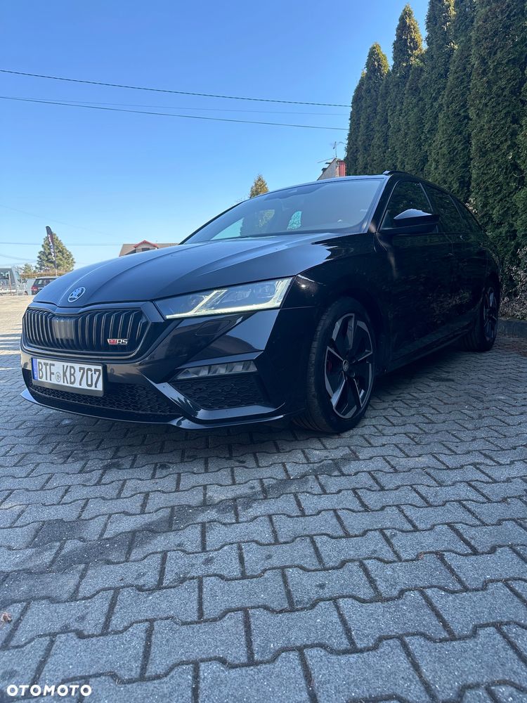 Skoda Octavia 2.0 TDI DSG 4x4 RS - 1