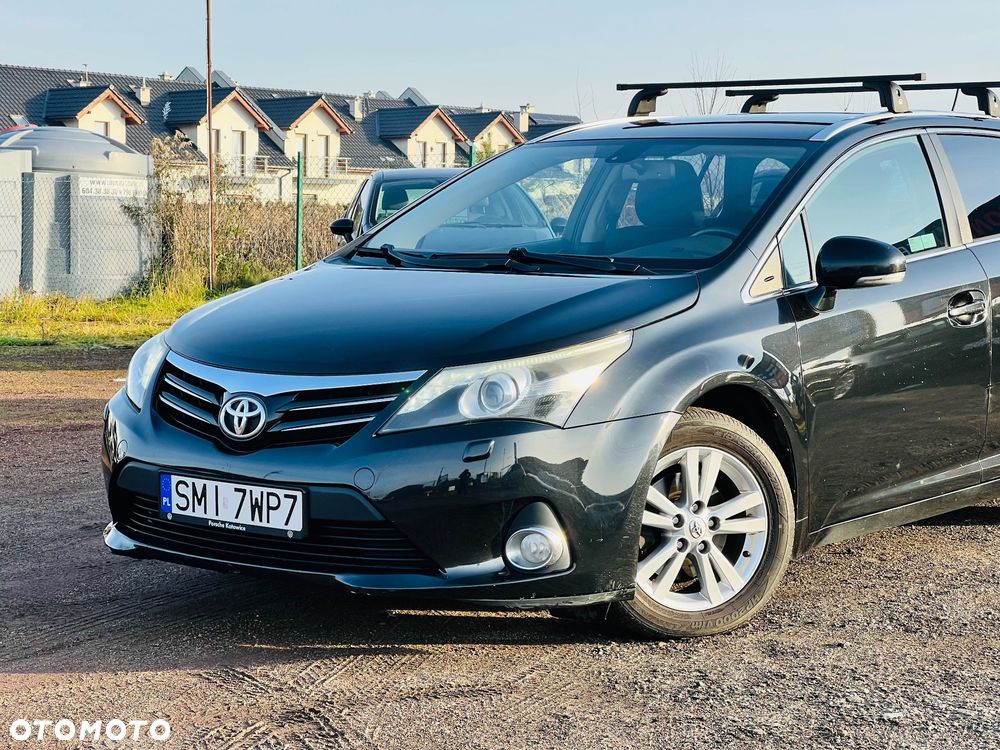 Toyota Avensis 2.0 D-4D Life - 4