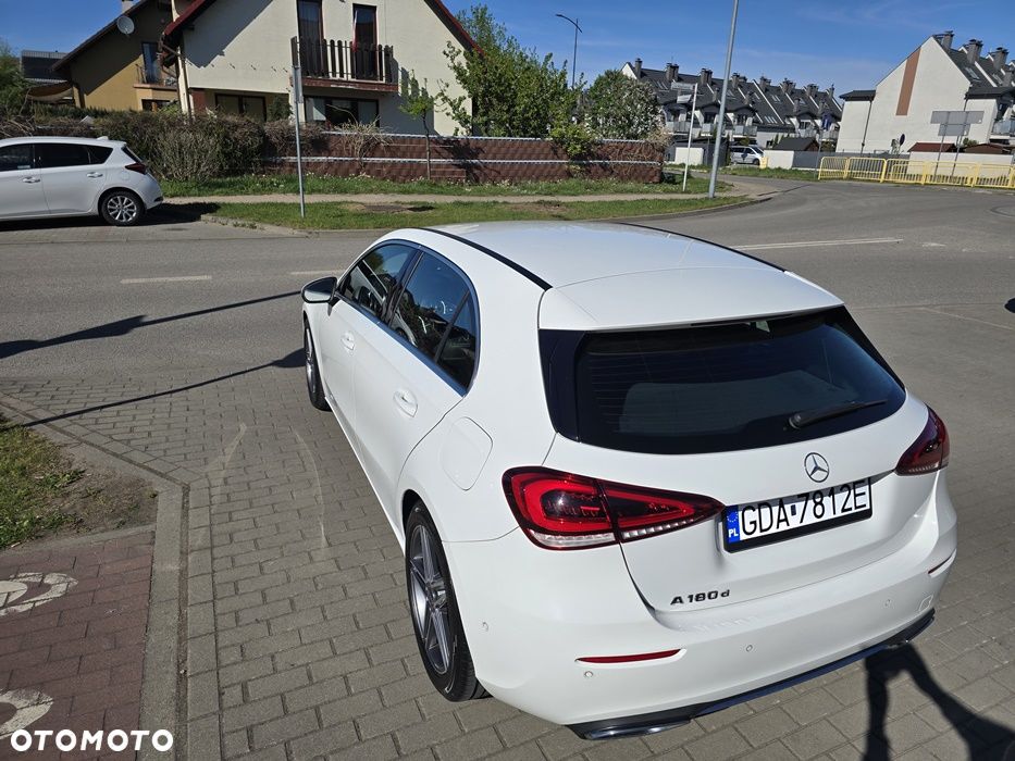 Mercedes-Benz Klasa A 180 d 7G-DCT - 14
