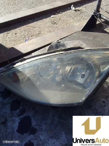 FAROL ESQUERDO FORD FOCUS 2004 -2M5113W030BE - 4