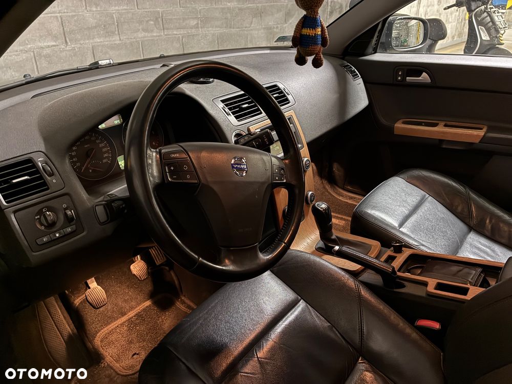 Volvo V50 1.6D DPF DRIVe Momentum - 14