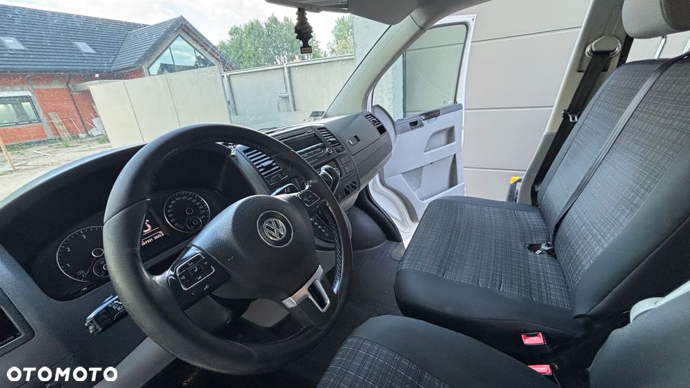 Volkswagen Transporter T5 - 12