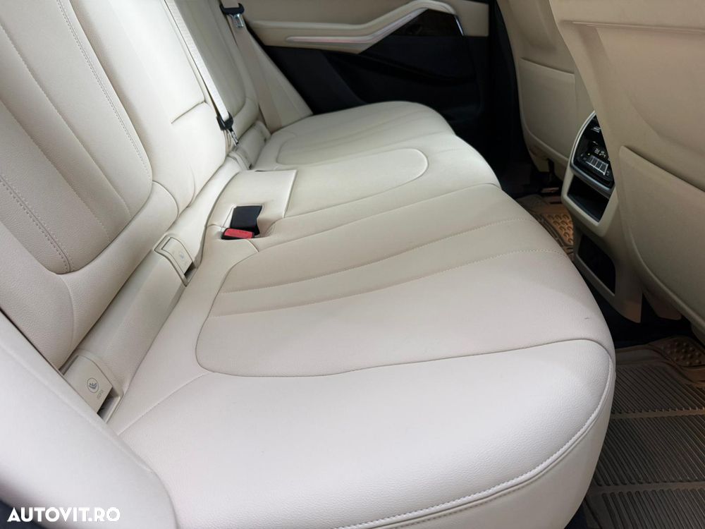 BMW X5 xDrive40i - 31