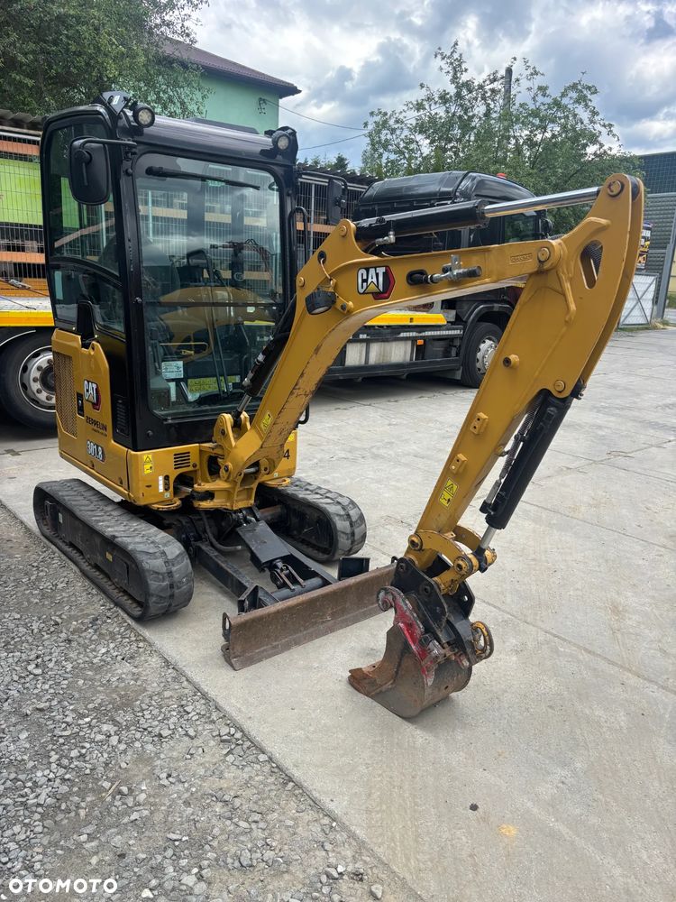 Caterpillar 301.8 - 4