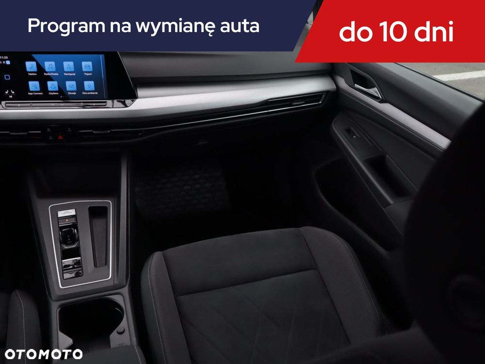 Volkswagen Golf Variant - 10