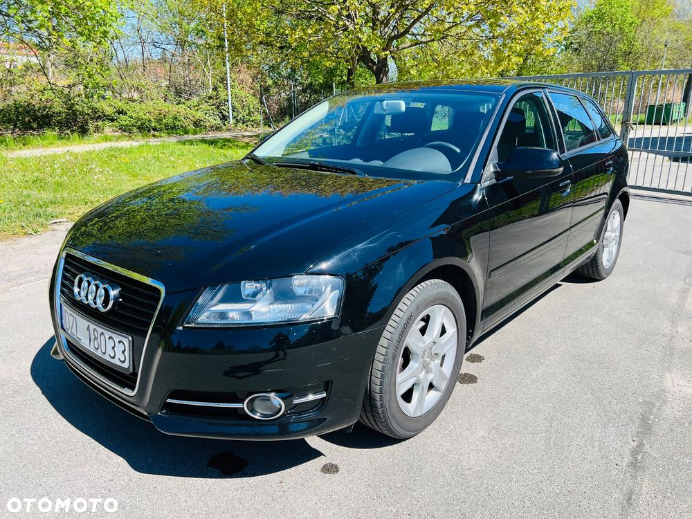Audi A3 Sportback 1.6 Ambiente - 1