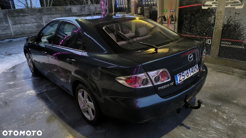 Mazda 6 2.0 Exclusive - 4