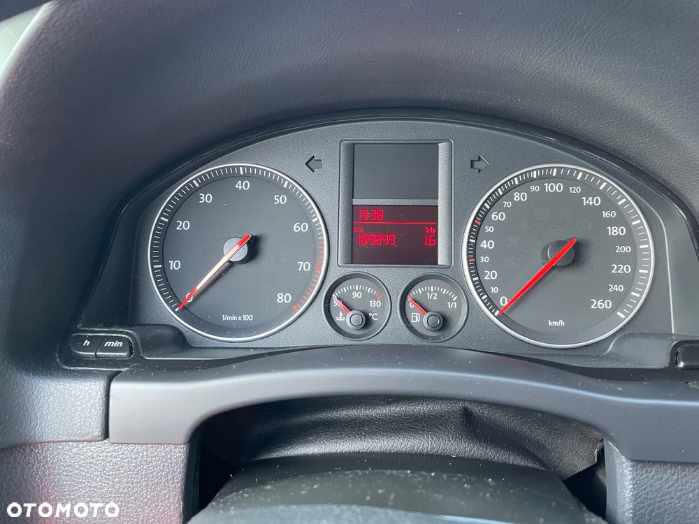 Volkswagen Golf Plus 1.6 FSI Trendline - 18