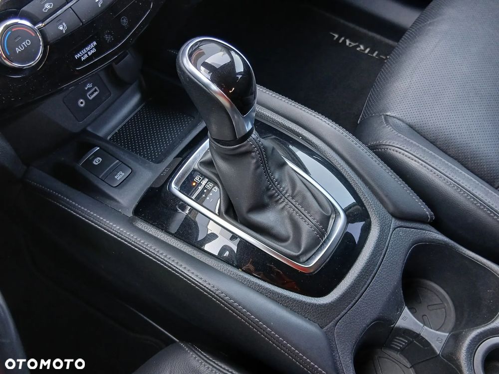 Nissan X-Trail 1.3 DIG-T Tekna 2WD DCT - 11