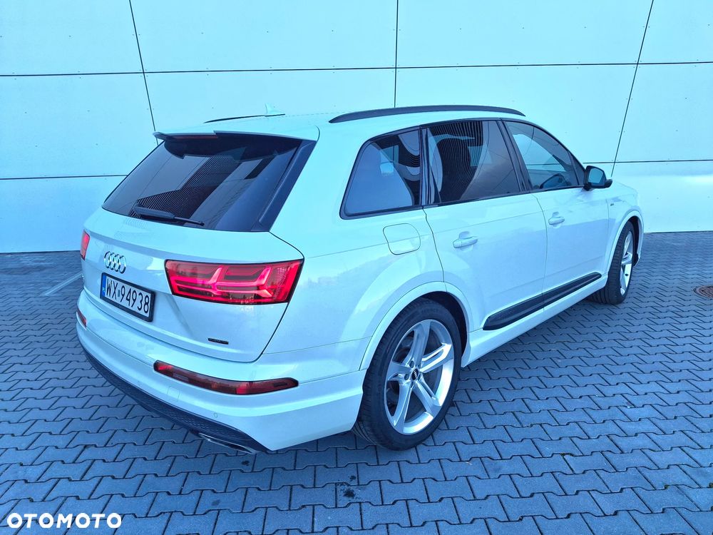 Audi Q7 3.0 TDI ultra Quattro Tiptronic - 28