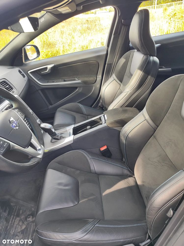 Volvo V60 T6 AWD Polestar - 26