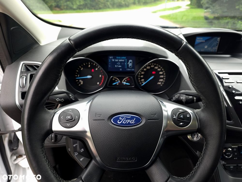 Ford Kuga 2.0 TDCi FWD Titanium - 18