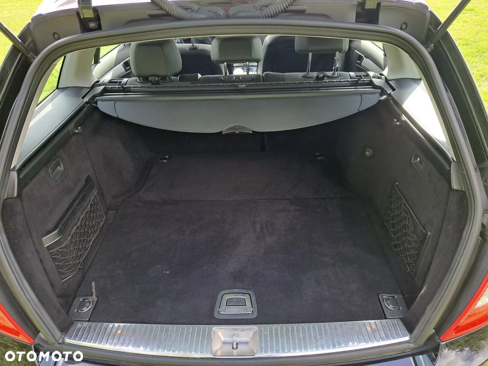 Mercedes-Benz Klasa C 220 CDI DPF Automatik BlueEFFICIENCY Avantgarde - 20