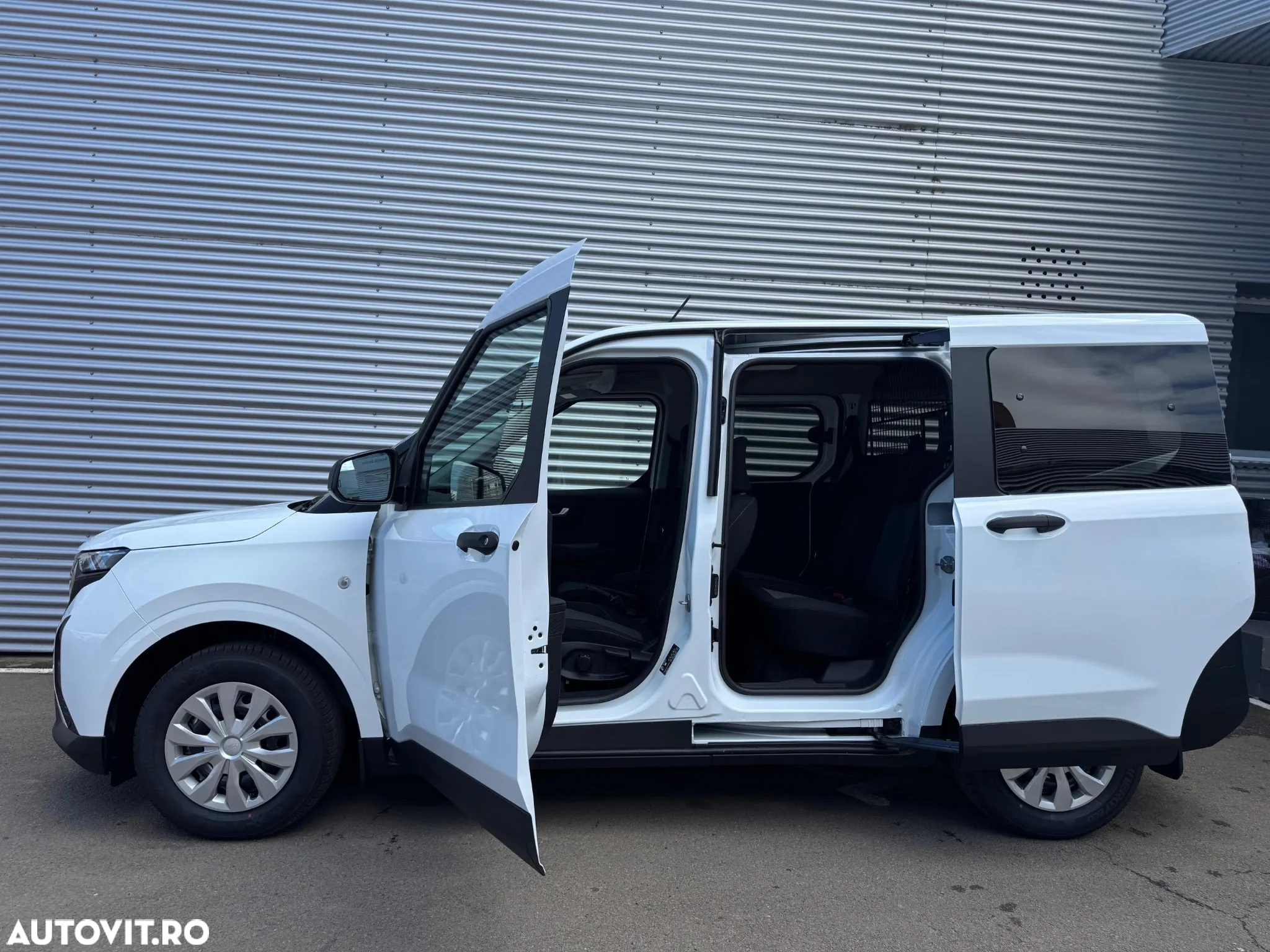 Ford Courier - 5