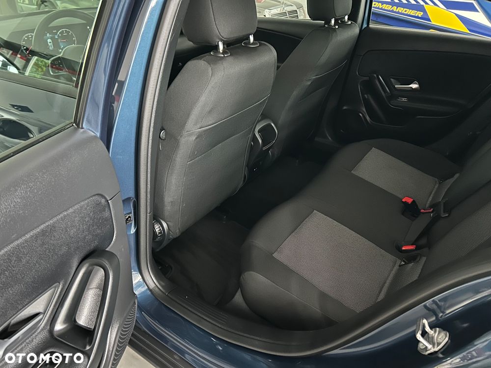 Mercedes-Benz Klasa A 180 d 7G-DCT - 14