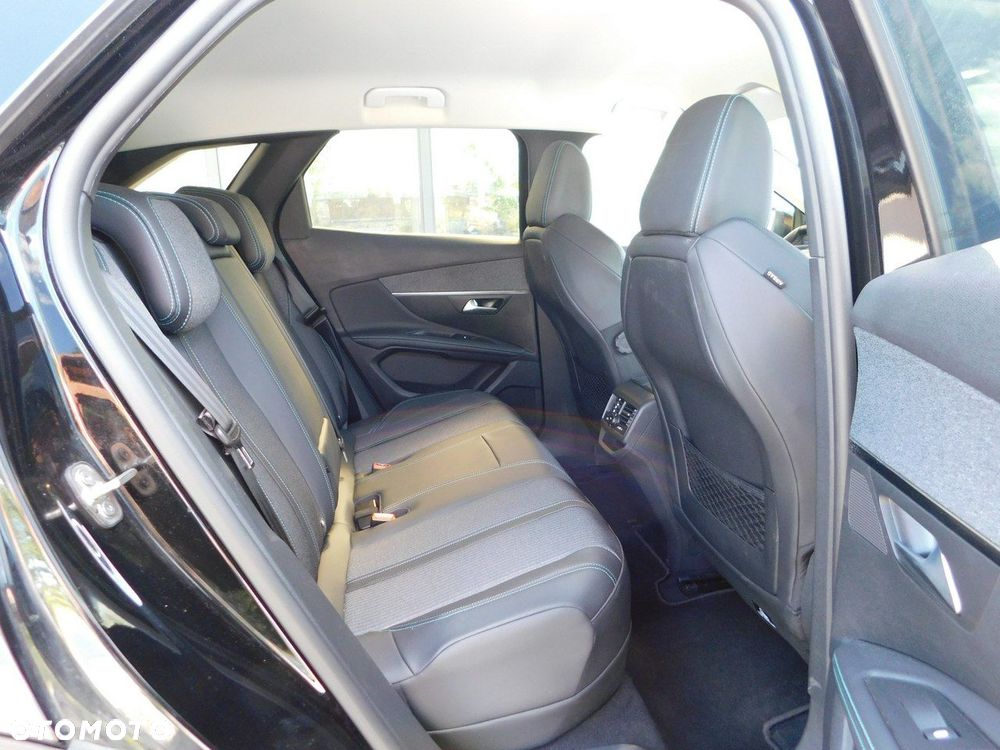 Peugeot 3008 1.6 PureTech Hybrid PHEV Allure Pack S&S EAT8 - 13