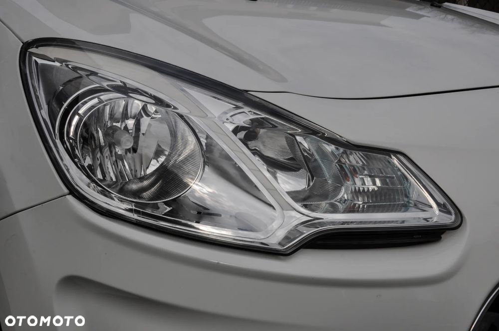 Citroën C3 e-HDi 70 EGS Selection - 34