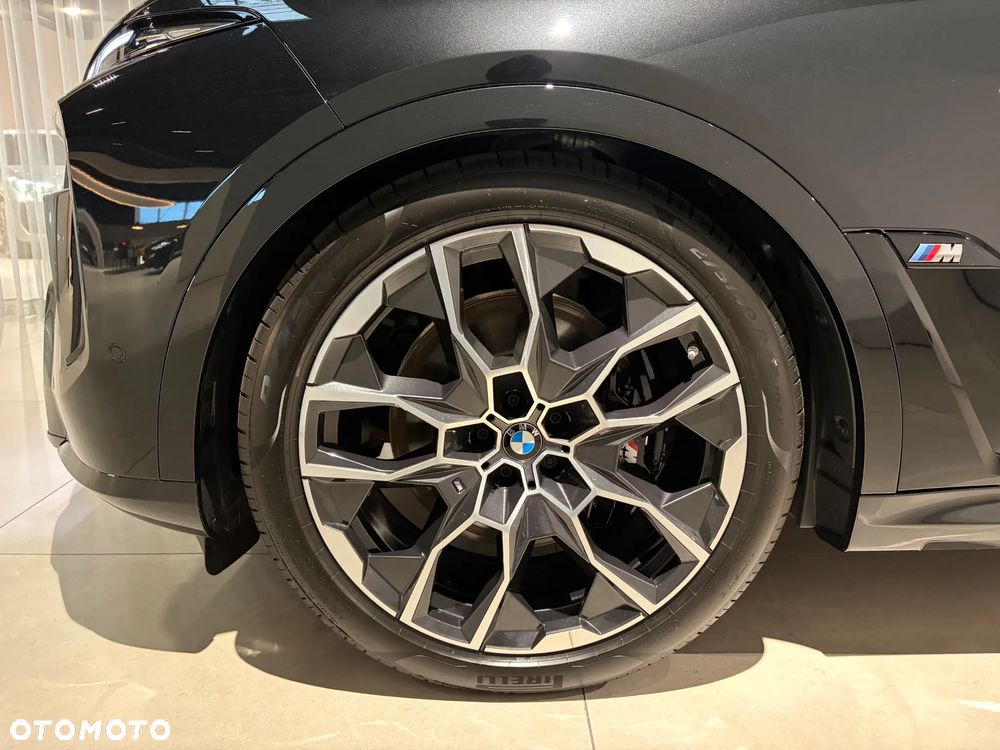 BMW X7 - 9