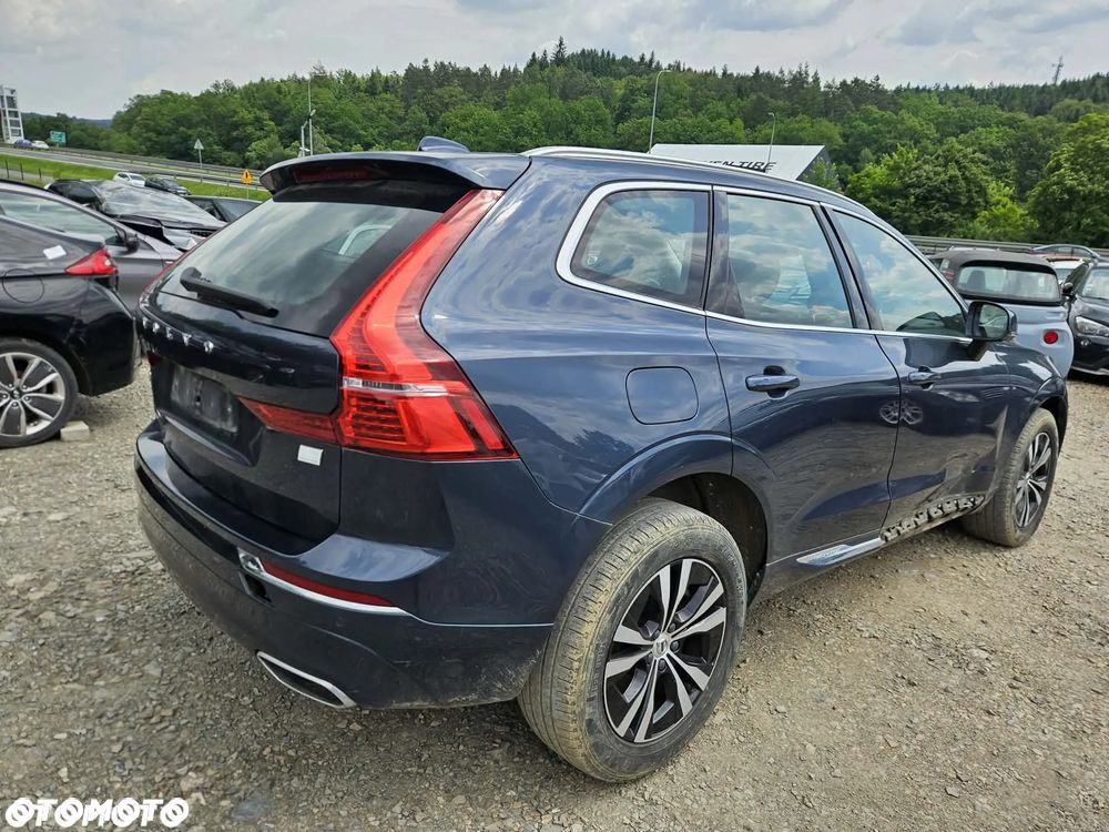 Volvo XC 60 T6 AWD Recharge Geartronic Inscription Expression - 2