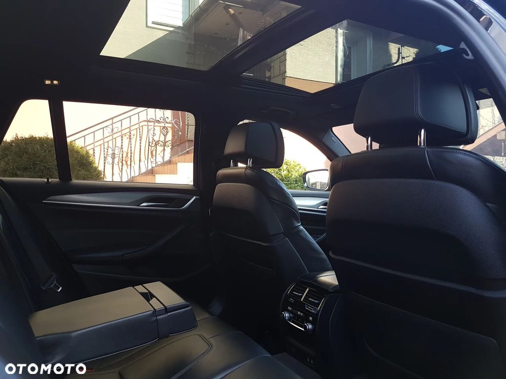 BMW Seria 5 520d M Sport sport - 21