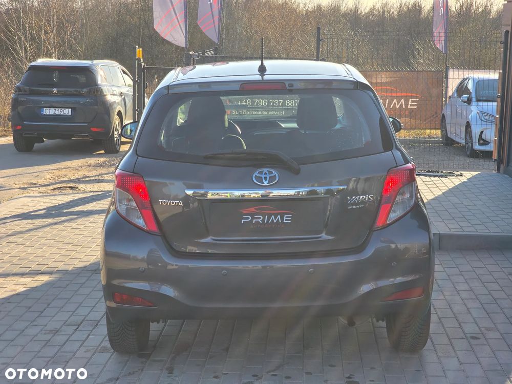 Toyota Yaris 1.0 Luna - 11