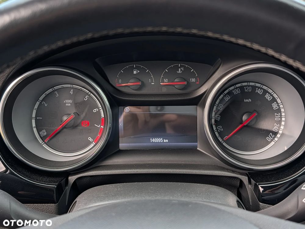 Opel Astra 1.6 Turbo Start/Stop Dynamic - 30