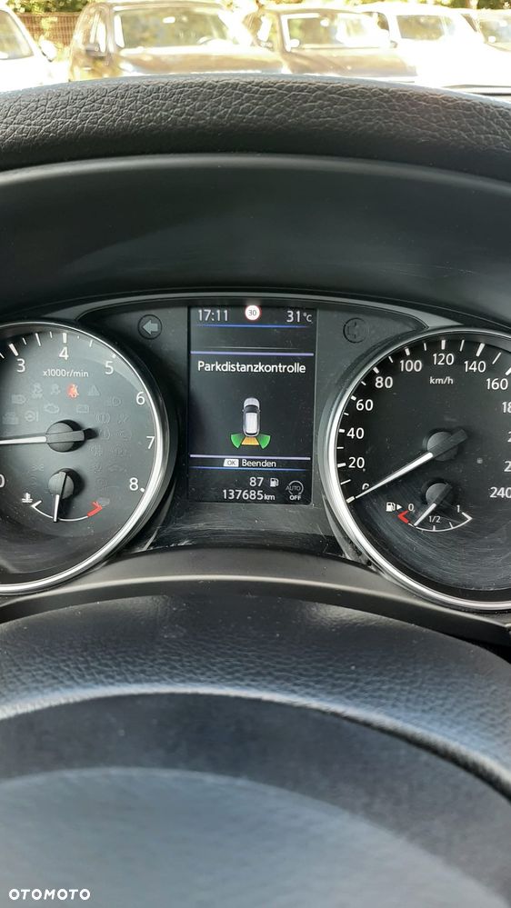 Nissan Qashqai 1.3 DIG-T AKARI - 32