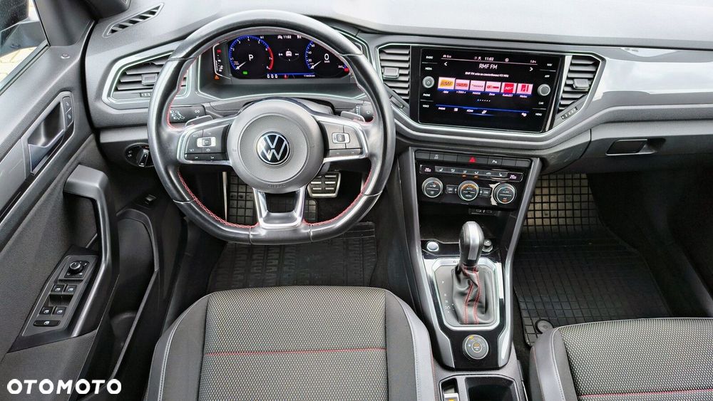 Volkswagen T-Roc - 10