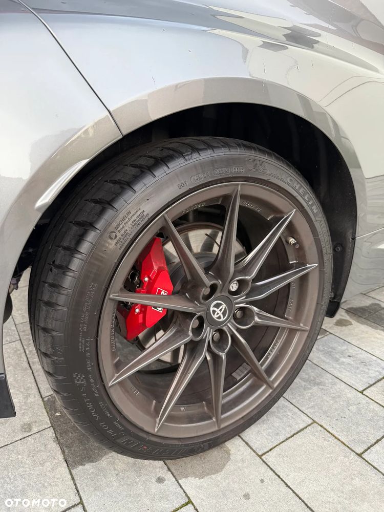 Toyota Yaris GR 1.6 Dynamic - 17