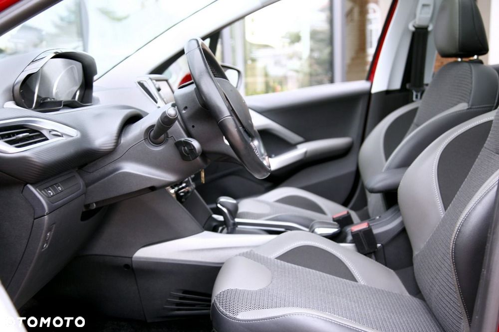 Peugeot 2008 - 17