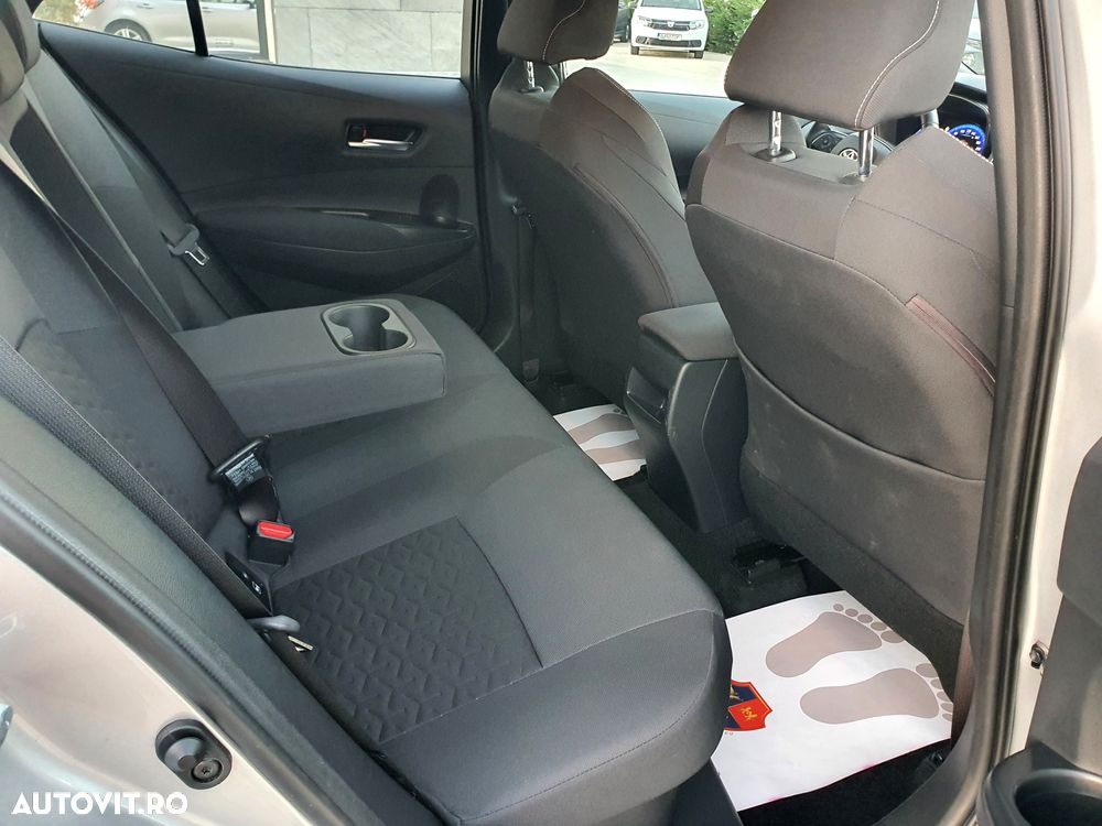 Toyota Corolla 1.8 HSD Dynamic - 20