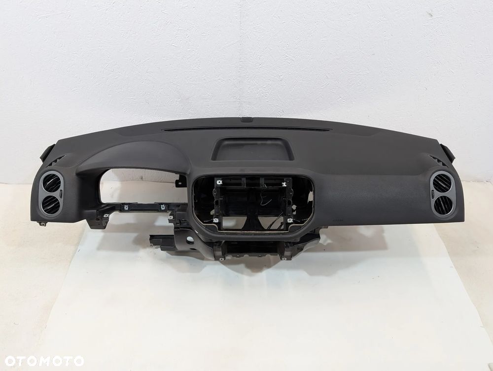 VW TIGUAN I 5N KONSOLA DESKA ROZDZIELCZA ORYGINAŁ - 1
