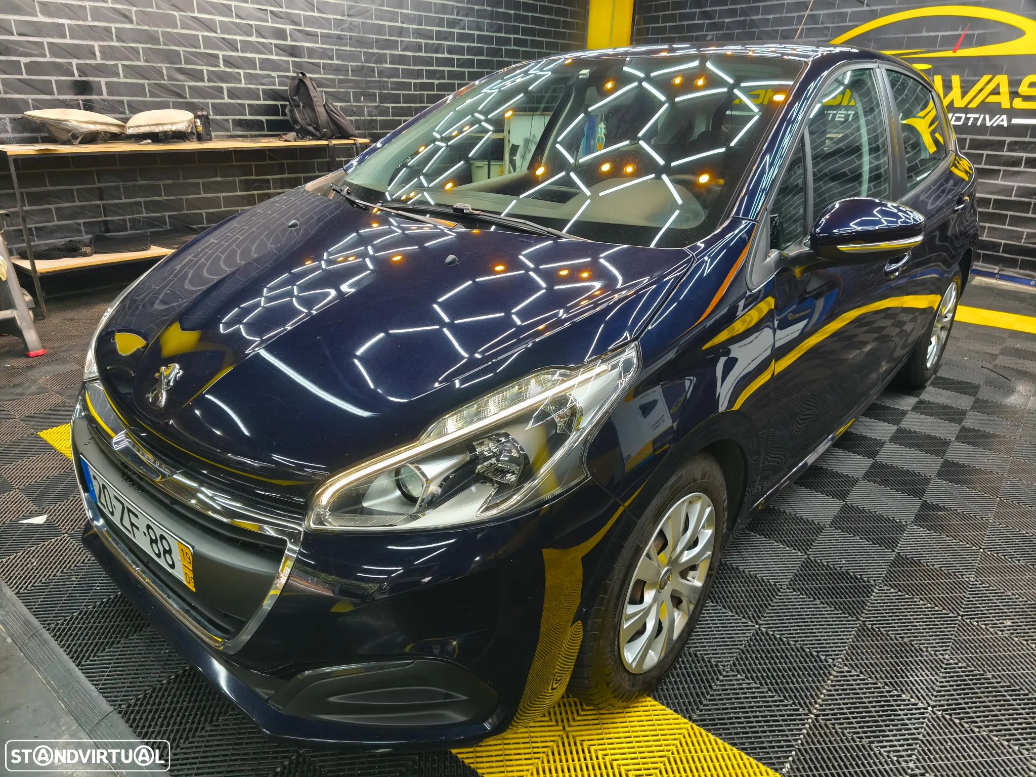 Peugeot 208 1.5 BlueHDi Active Pack - 1