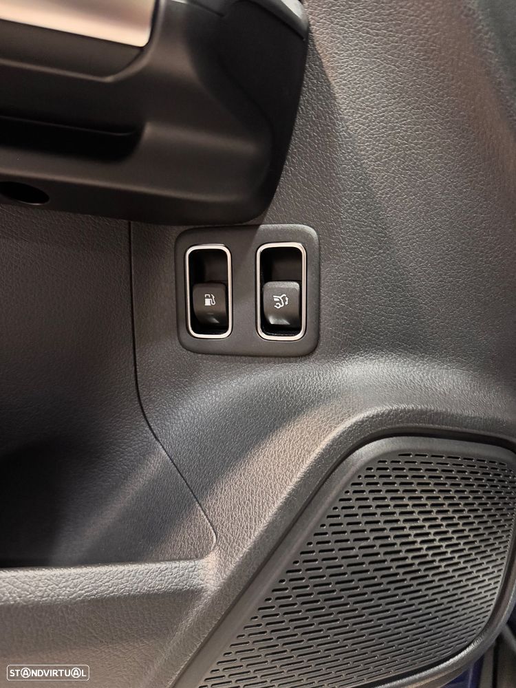 Mercedes-Benz GLA 250 e Progressive - 14