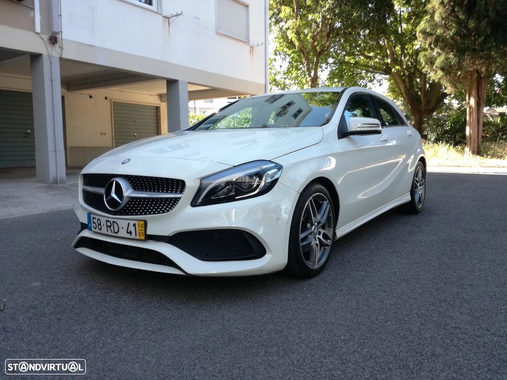 Mercedes-Benz A 200 d AMG Line - 3