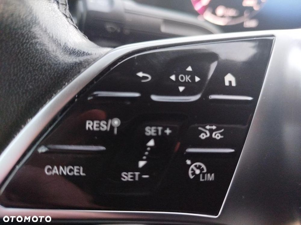 Mercedes-Benz CLA - 19