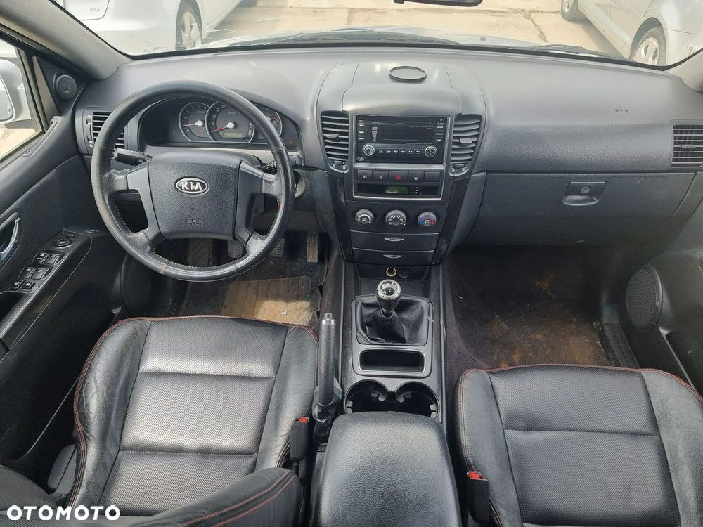 Kia Sorento - 13