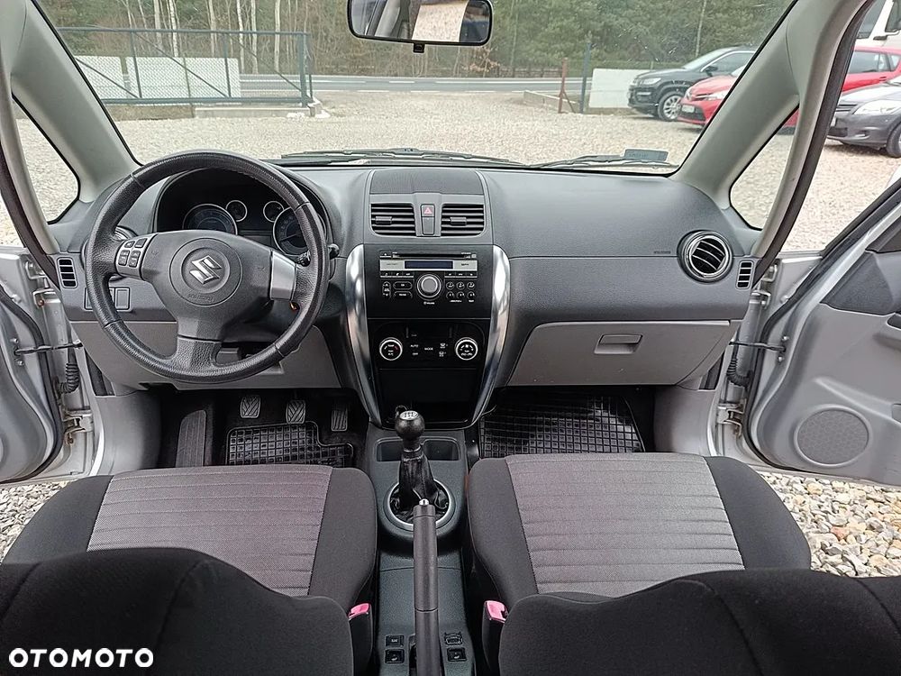 Suzuki SX4 1.6 Premium 4WD - 14