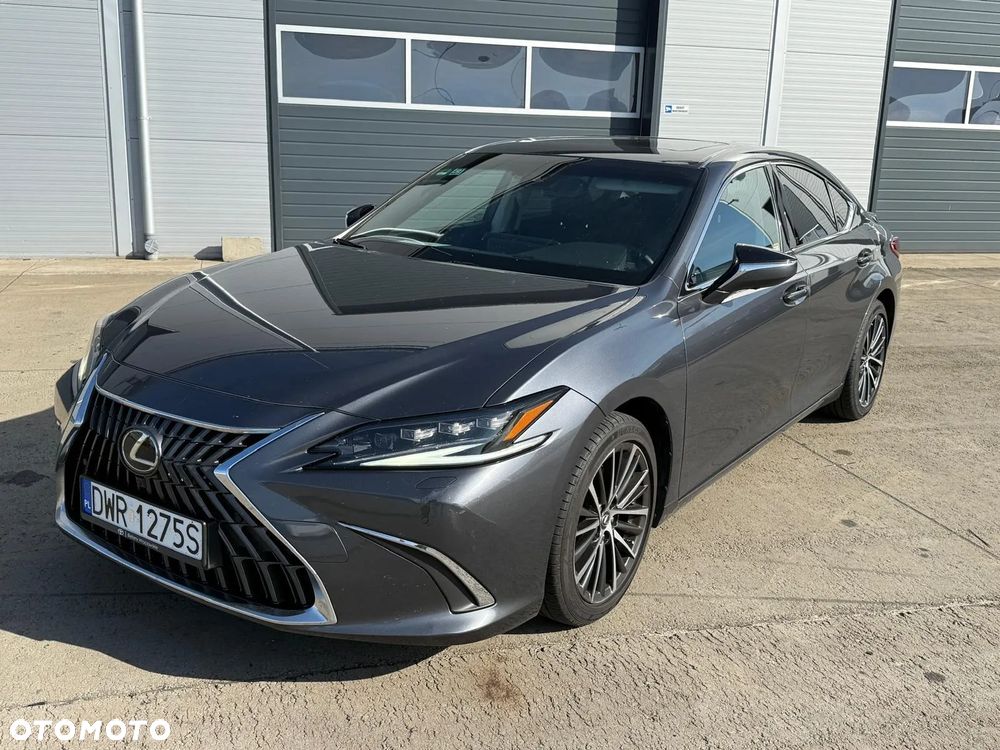 Lexus ES - 2