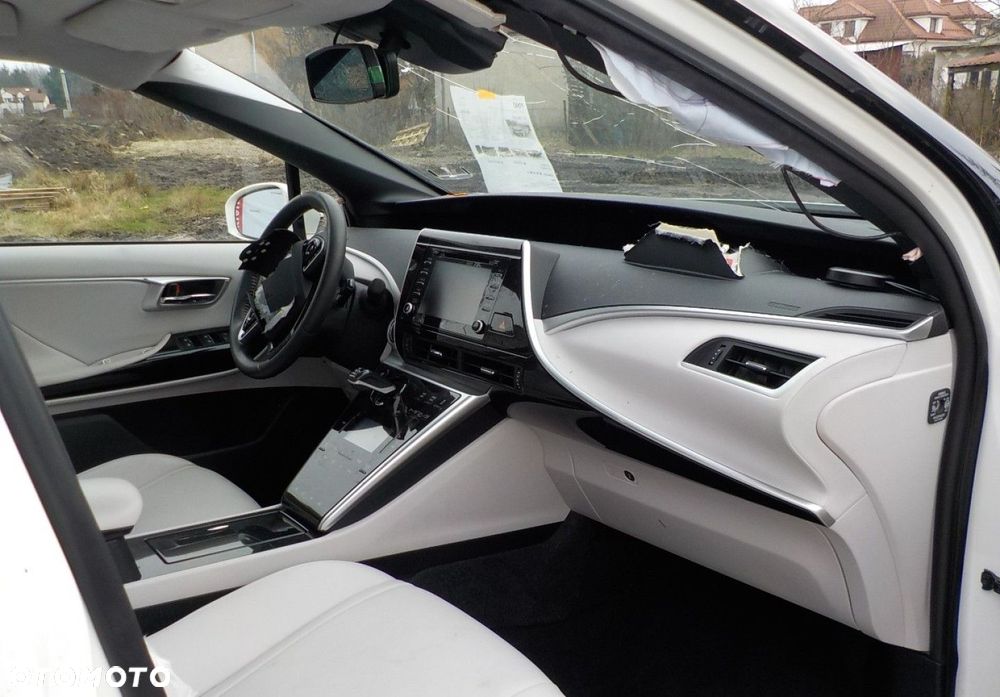 Toyota Mirai - 17
