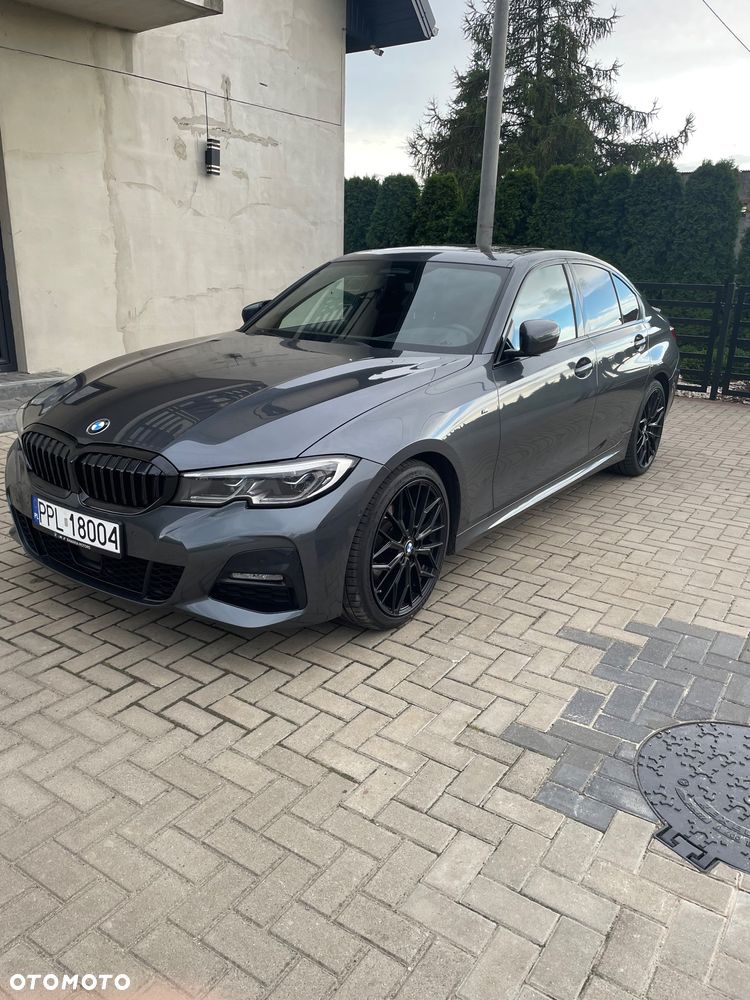 BMW Seria 3 320d xDrive M Sport sport - 1