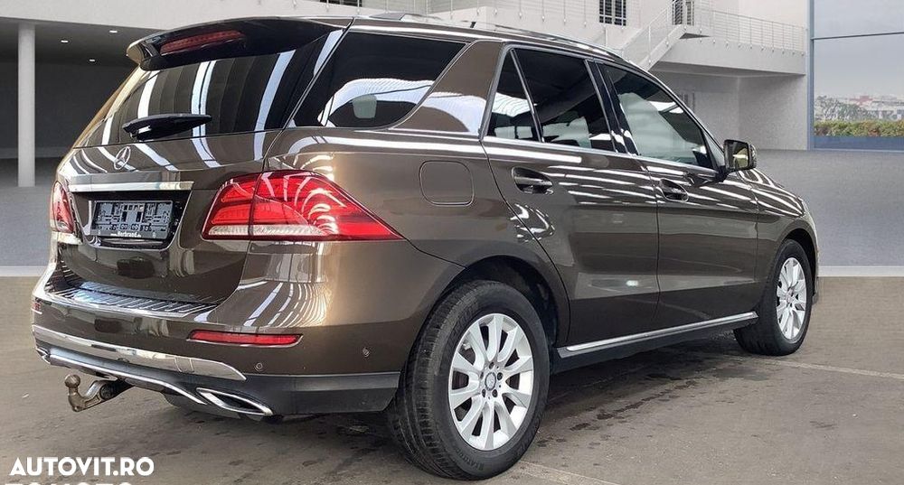 Mercedes-Benz GLE 350 d 4MATIC - 2