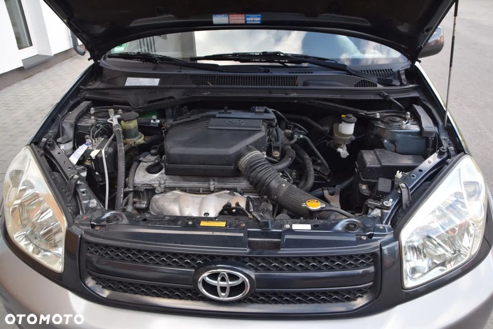 Toyota RAV4 4x4 Sol - 16