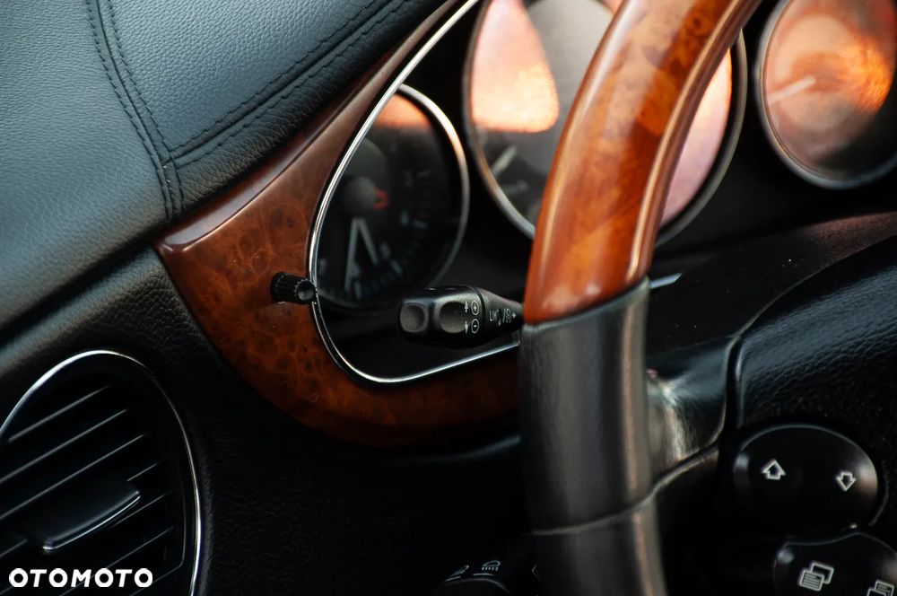Mercedes-Benz CLS 350 - 24