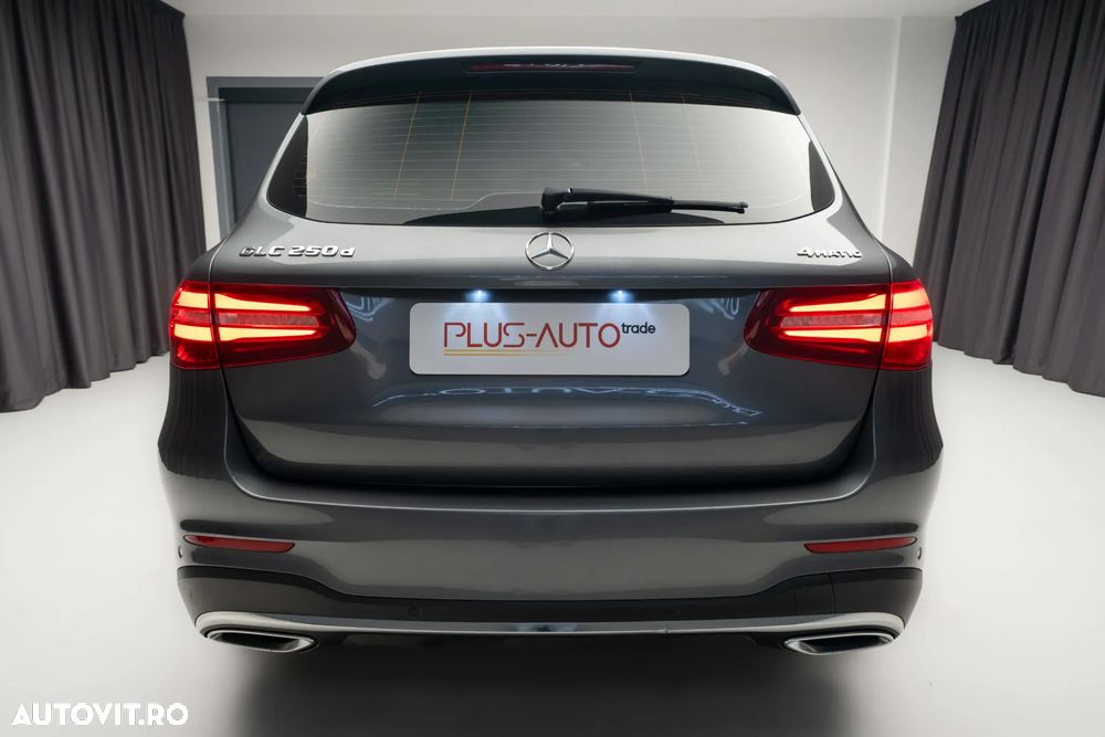 Mercedes-Benz GLC 250 d 4MATIC 9G-TRONIC AMG Line - 9