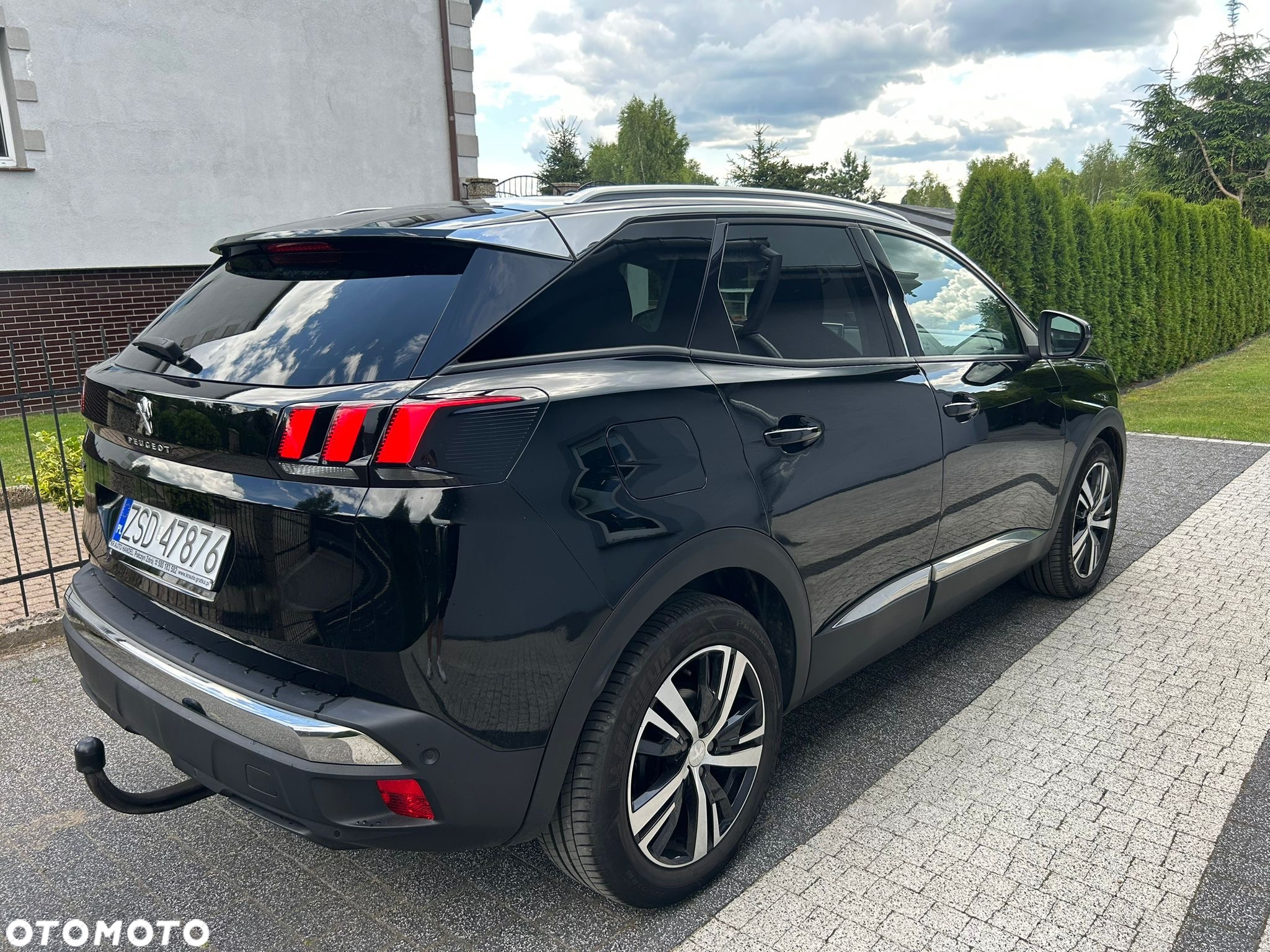 Peugeot 3008 1.6 BlueHDi Allure S&S - 3