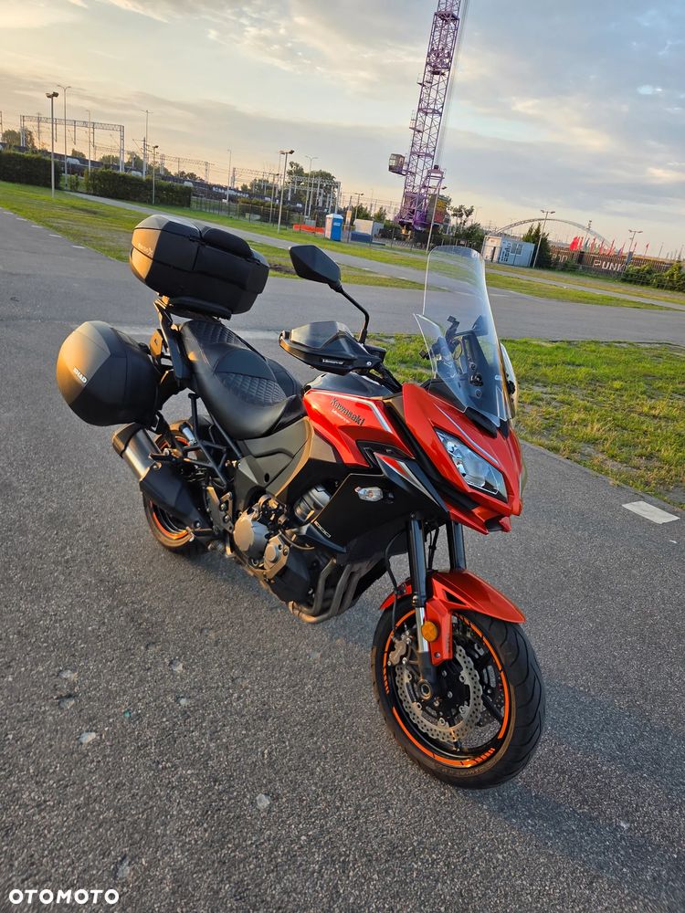 Kawasaki Versys 1000 - 10